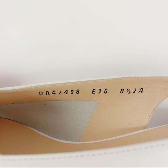 Salvatore Ferragamo White Slingback Sandal Sz 8.5 - Picture 5 of 7